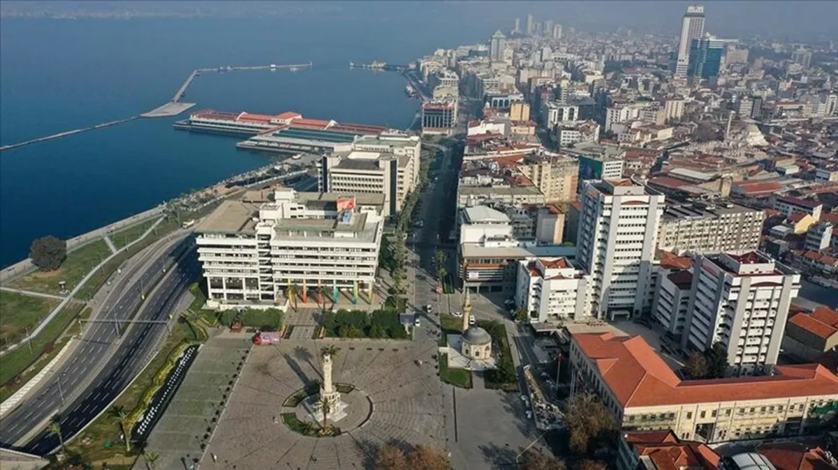 İzmir’de konut satışları Nisan ayında bir önceki yıla oranla gerileme