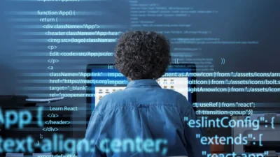 İzmir Büyükşehir Meslek Fabrikası’nda düzenlenecek No-Code eğitimi, mobil uygulama geliştirmek