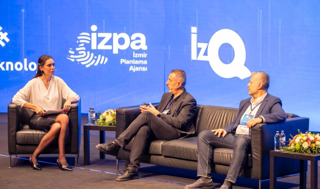 Akademisyenler ve sektör liderleri, teknolojinin eşitsizlikleri büyüten yönüne dikkat çekerken