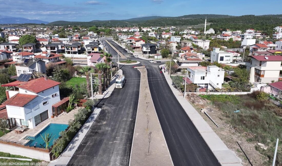İzmir Büyükşehir Belediyesi, Kemal Ertan ve Nur Dikmen caddelerindeki asfalt