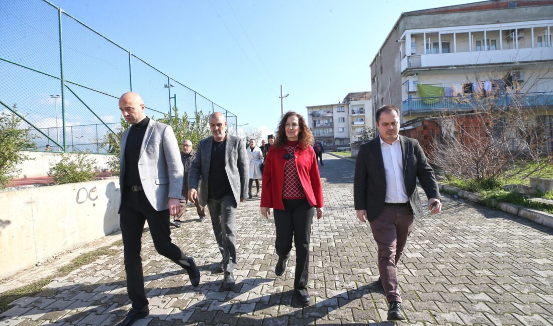 Karşıyaka Belediyesi, farklı iletişim kanallarından iletilen taleplerin tek çatı altında