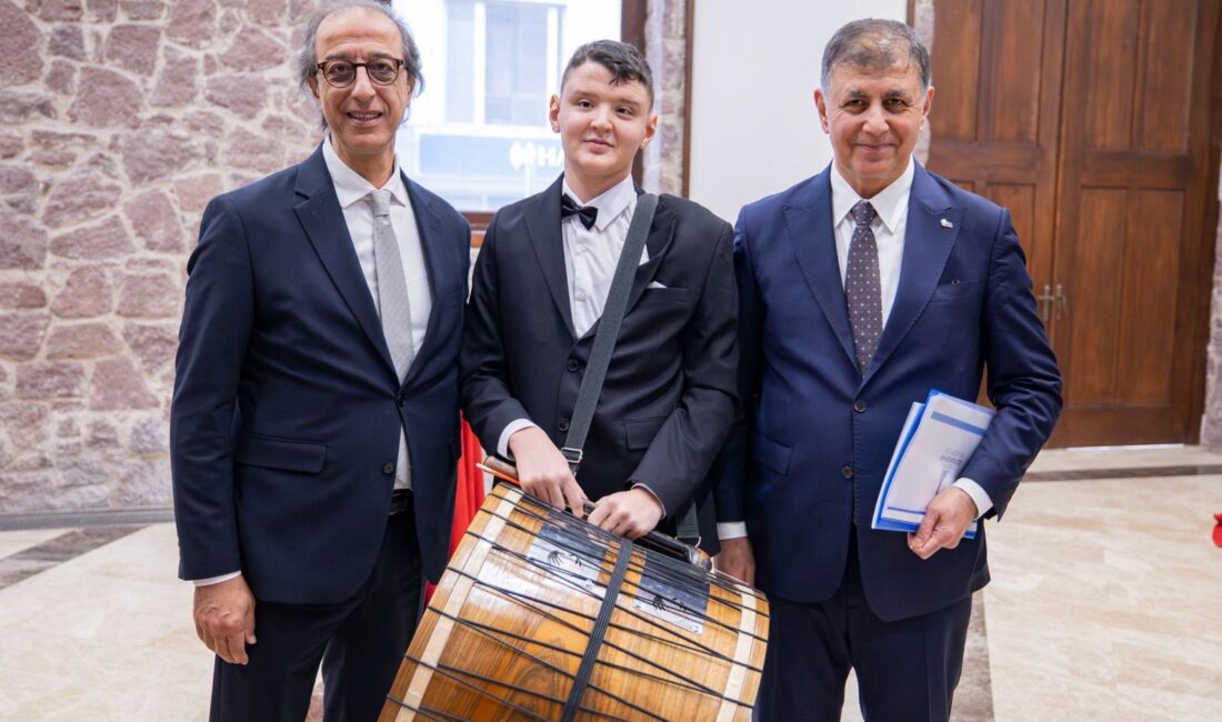 İzmir Büyükşehir Belediye Başkanı Dr. Cemil Tugay, TBMM Engelli Bireylerin