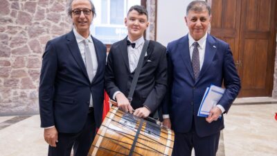 İzmir Büyükşehir Belediye Başkanı Dr. Cemil Tugay, TBMM Engelli Bireylerin