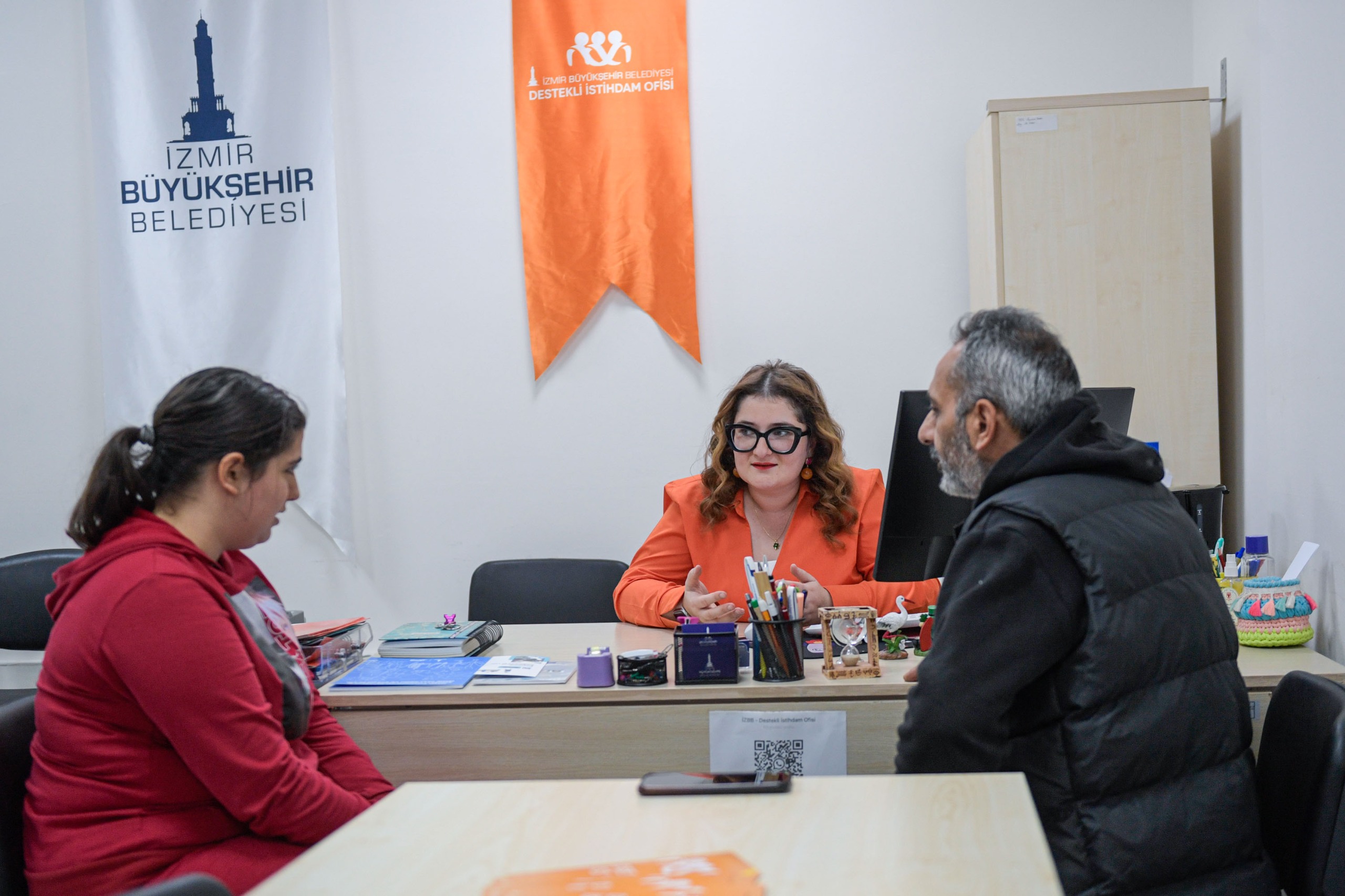 Türkiye’de ilk kez: Engellilere iş koçu desteğiyle istihdam! İzmir’de nasıl işliyor?