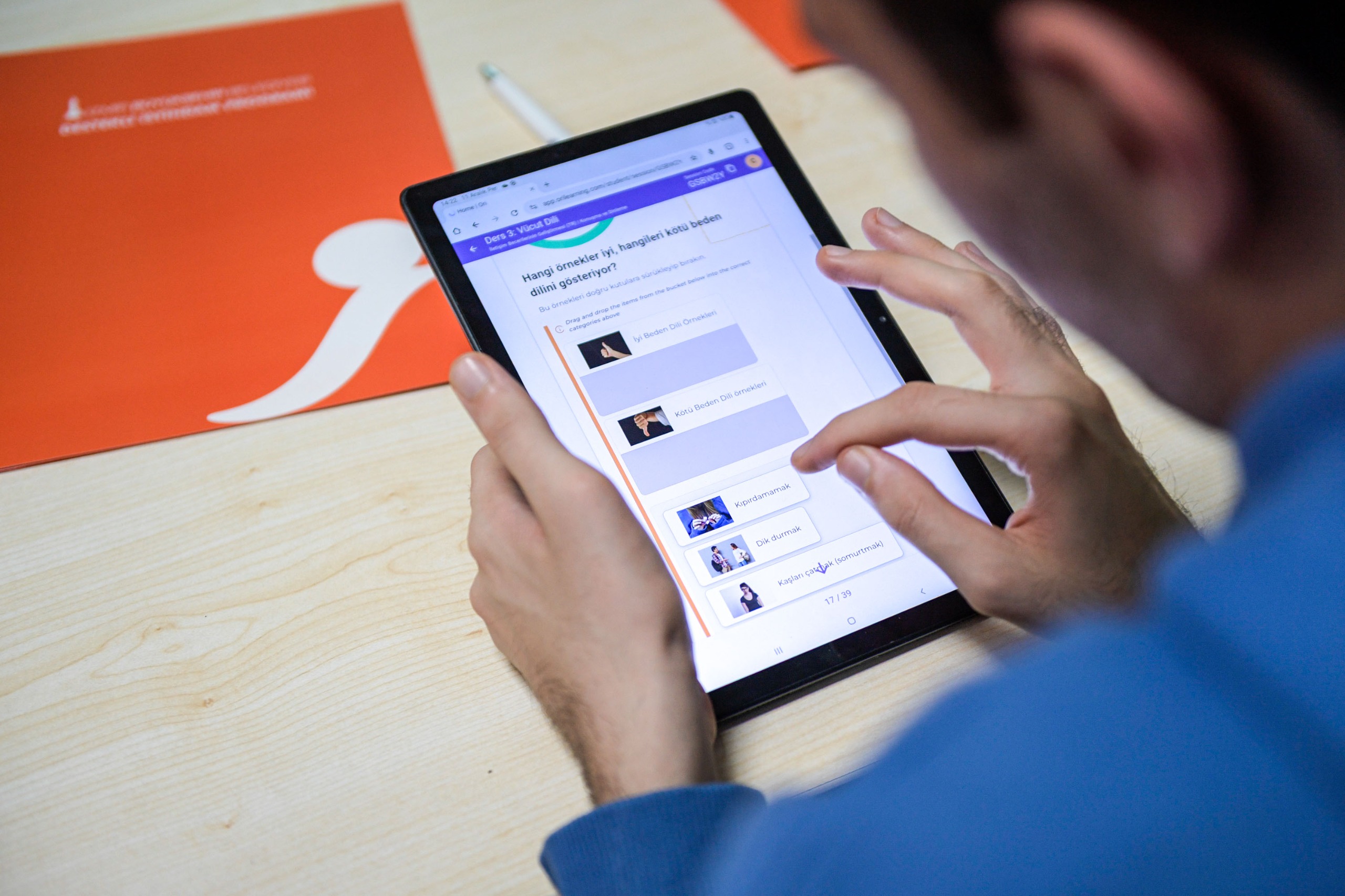 Türkiye’de ilk kez: Engellilere iş koçu desteğiyle istihdam! İzmir’de nasıl işliyor?