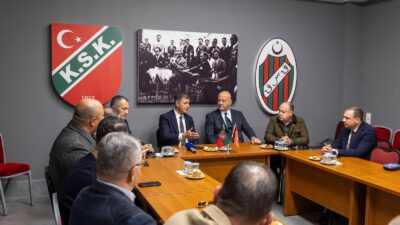 İzmir Büyükşehir Belediye Başkanı Dr. Cemil Tugay kentin köklü iki