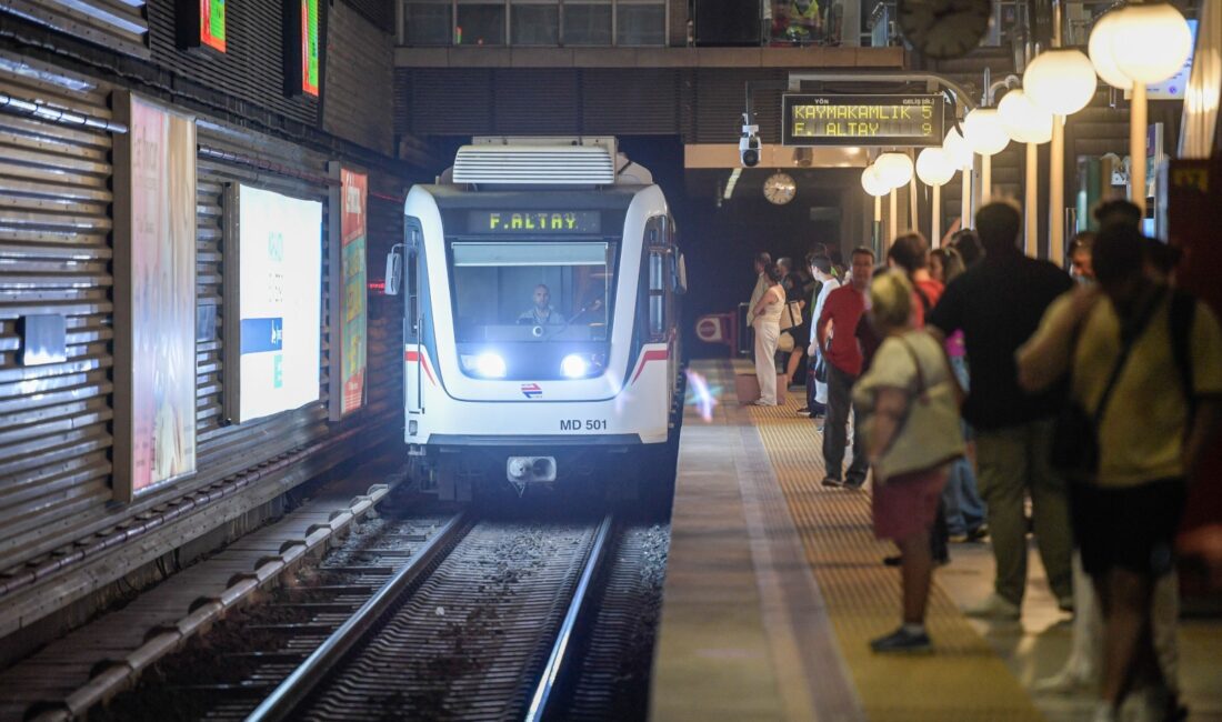Artan maliyetlere rağmen İzmir’de toplu ulaşım sübvanse ediliyor. Belediye bütçesinden
