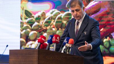 İzmir Büyükşehir Belediye Başkanı Dr. Cemil Tugay, İzmir Kooperatifçilik Buluşmaları