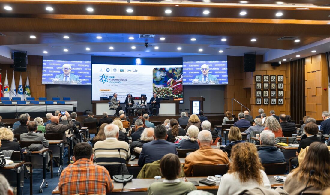 İzmir Ticaret Odası’nda (İZTO) düzenlenen İzmir Kooperatifçilik Buluşmaları, kapsamındaki panellerde