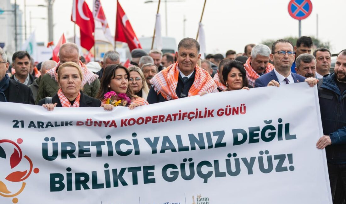 İzmir Büyükşehir Belediyesi, 21 Aralık Dünya Kooperatifçilik Günü’nü etkinliklerle kutladı.