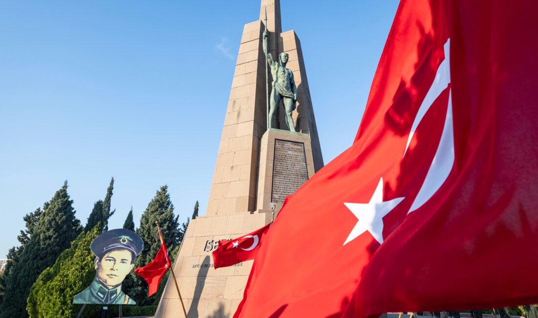 Türkiye Cumhuriyeti’nin ilk devrim şehitleri Asteğmen Kubilay ve silah arkadaşları,