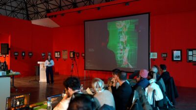 İzmir Büyükşehir Belediyesi tarafından, Refik Anadol’un “Şifanın Algısı” ve “Makine