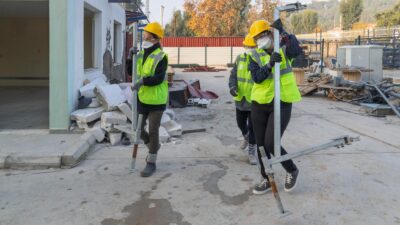 İzmir Büyükşehir Belediye Başkanı Dr. Cemil Tugay’ın liyakat, sosyal adalet,