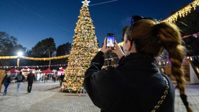 İzmir Büyükşehir Belediyesi tarafından ikinci kez düzenlenen Yeni Yıl Festivali