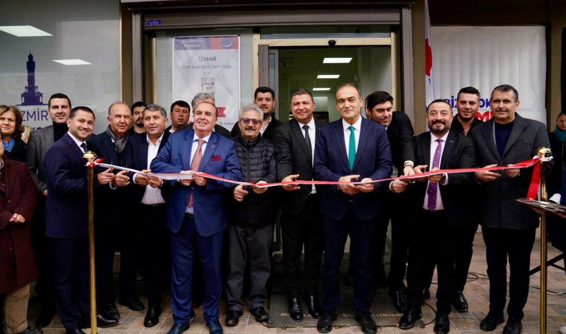 zmir Büyükşehir’in halkçı market zinciri İZMAR, yılın son halkasını Tire’de