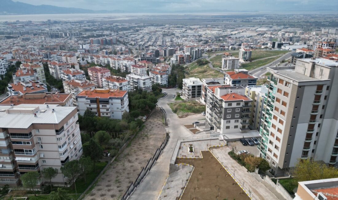 Yeni imar yolu, istinat duvarı, seyir terası ve çevre düzenlemeleriyle