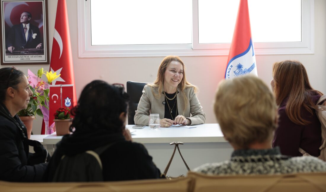Konak Belediye Başkanı Nilüfer Çınarlı Mutlu’nun başlattığı ‘Komşu Buluşmaları’ serisinin
