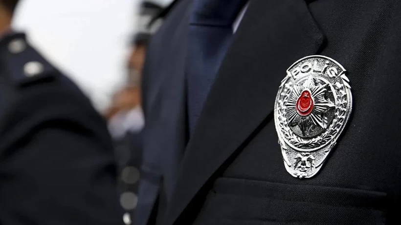 İçişleri Bakanı Ali Yerlikaya, polislerin yeni çalışma saatini duyurdu. Yerlikaya,