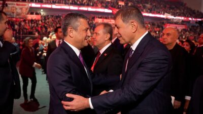 Cumhuriyet Halk Partisi (CHP) Kurultayı geride kaldı. Özgür Özel’in kürsüde