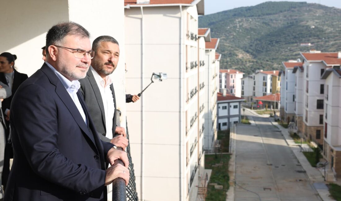 Selçuk’ta bir dizi programa katılan AK Parti İzmir İl Başkanı