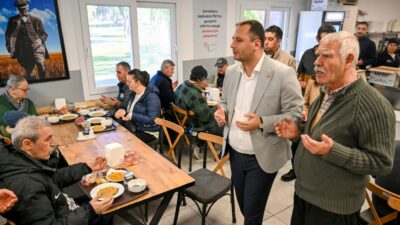 Bornova Belediyesi’nin kent lokantaları, Şehzadeler Belediye Başkanı Gülşah Durbay’ın hayrına