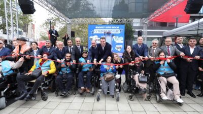 Menderes Belediyesi, 5 büyük projenin toplu açılışını yoğun bir kalabalık