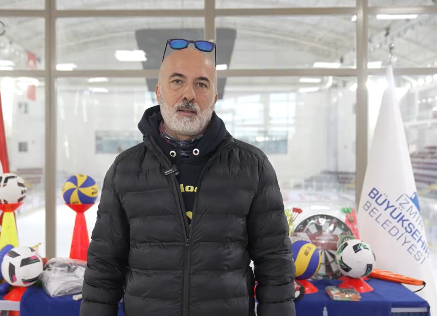 İzmir’de spor okul sıralarına taşınıyor