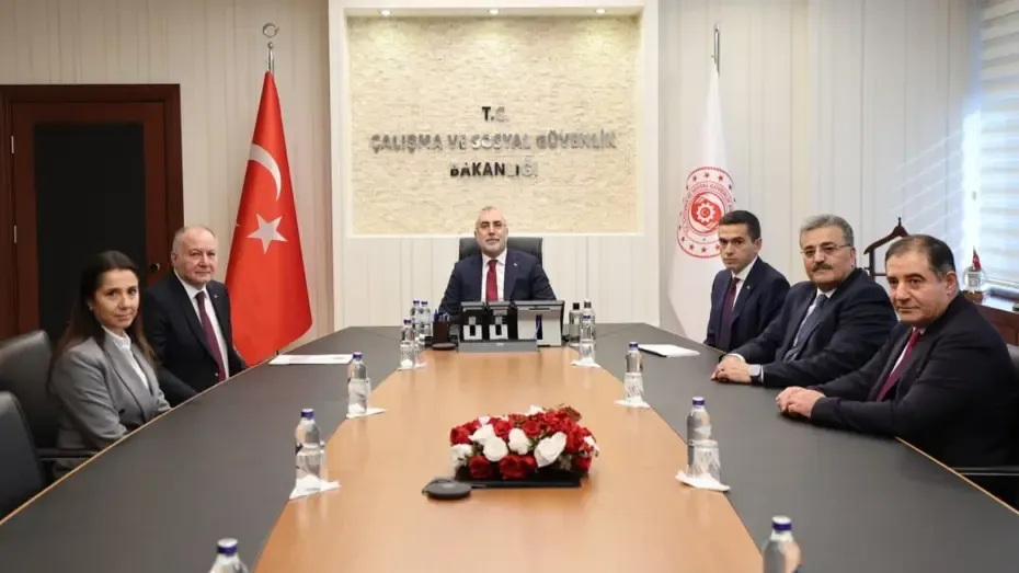 Asgari Ücret Tespit Komisyonu ikinci toplantısını bugün yapacak. Türk-İş'in katılması