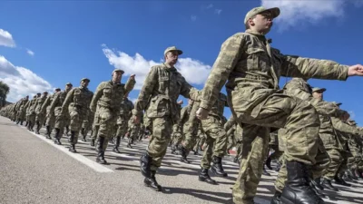 Milli Savunma Bakanı Güler, zorunlu askerlikte yeni düzenlemelerin masada olduğunu