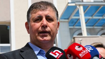 İzmir’de "Kooperatif Davası" kapsamında CHP eski İl Başkanı Şenol Aslanoğlu’nun