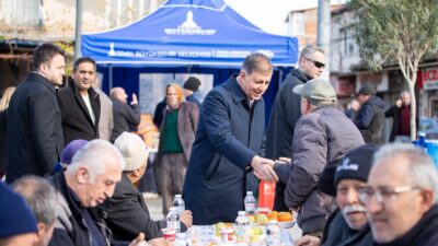 İzmir Büyükşehir Belediye Başkanı Dr. Cemil Tugay, yılın son gününde