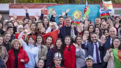 İzmir Büyükşehir Belediye Başkanı Dr. Cemil Tugay, UNESCO tarafından bu