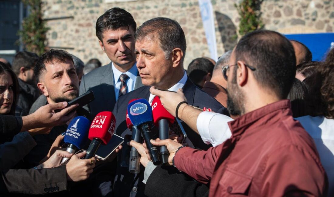 İzmir Büyükşehir Belediyesi Başkanı Cemil Tugay, İzmir Büyükşehir Belediyesi’nin merkezi