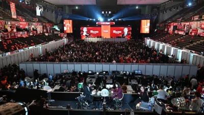 CHP’nin 39. Olağan Kurultayı tamamlandı; Özgür Özel yeniden genel başkan