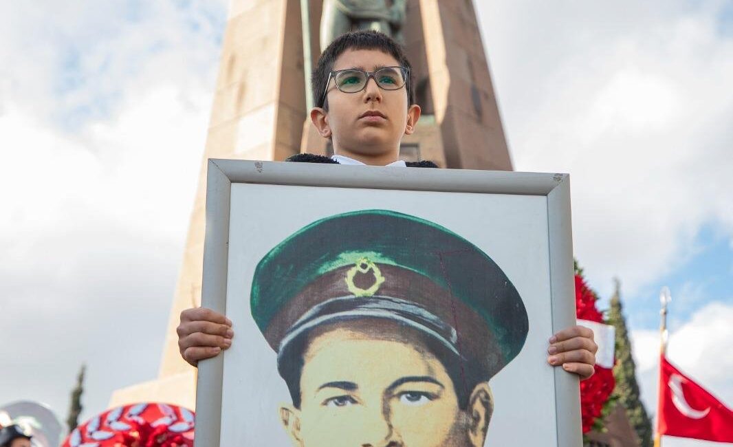 Cumhuriyetin ilk devrim şehitleri Asteğmen Kubilay, Bekçi Hasan ve Bekçi