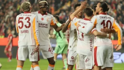 Galatasaray, Süper Lig'in 16. haftasında Antalyaspor'a konuk oldu. İlk gol