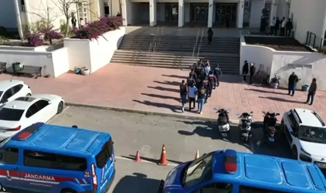 Gökyüzünde İHA'lar, karada jandarma... Sahil şeritlerinden sınır hatlarına uzanan dev