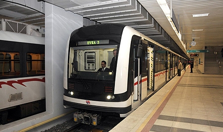 Metro arızası sonrası Sanayi–Evka 3 hattında ESHOT otobüsleri devreye girdi.