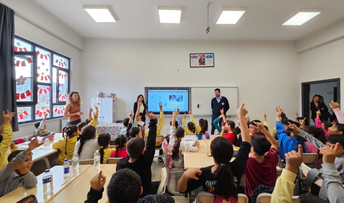 İzmir Metro AŞ Gazi Osman Paşa İlkokulu’ndaki 320 öğrenciye metro
