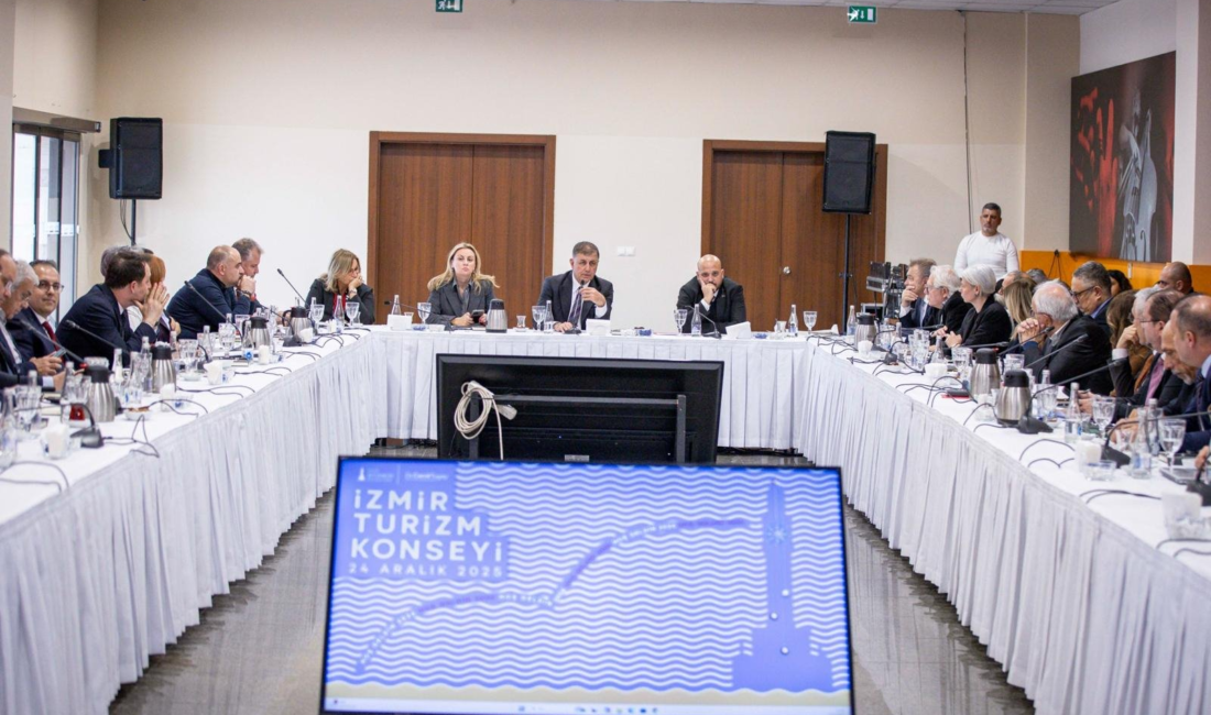 İzmir Büyükşehir Belediye Başkanı Cemil Tugay, kentin geleceğine dair net