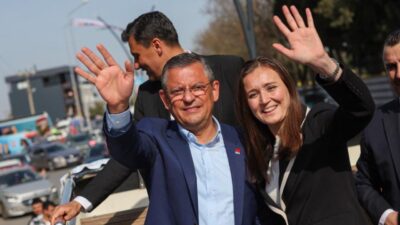 CHP Genel Başkanı Özgür Özel, hayatını kaybeden Şehzadeler Belediye Başkanı