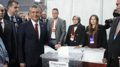 CHP’nin 39. Olağan Kurultayı tamamlandı. Özgür Özel, geçerli oyların tamamını