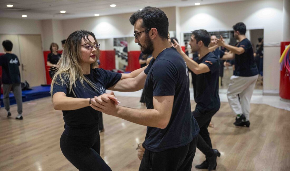 ELADA Dans Spor Kulübü, İstanbul’daki Dünya Salsa Şampiyonası’nda Türkiye’yi temsil