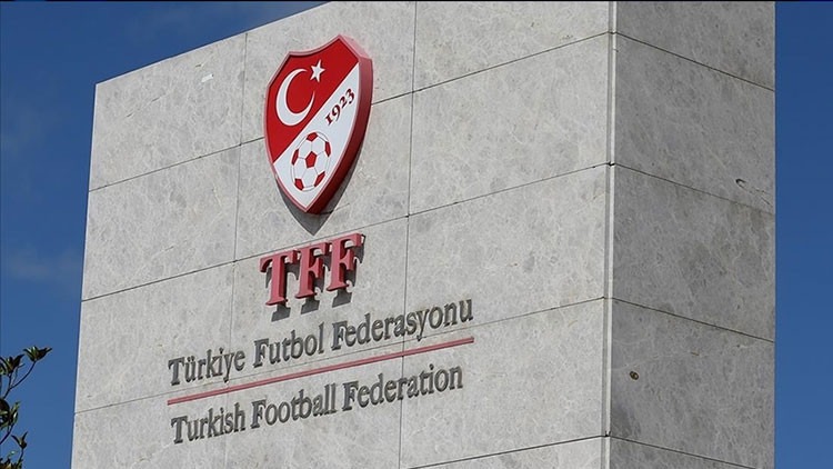 Türkiye Futbol Federasyonu (TFF), bahis soruşturması kapsamında aralarında 353 hakem