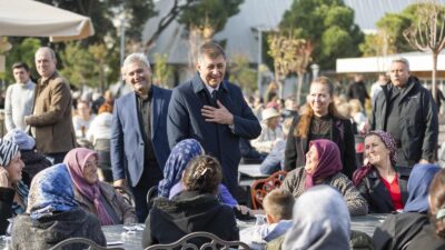 Başkan Tugay’ın “İzmir turu” sözü, gezide yerine getirildi. Beydağlı kadınlar,