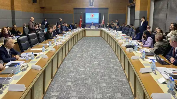 TBMM Adalet Komisyonunda, kamuoyunda 11. Yargı Paketi olarak bilinen Türk