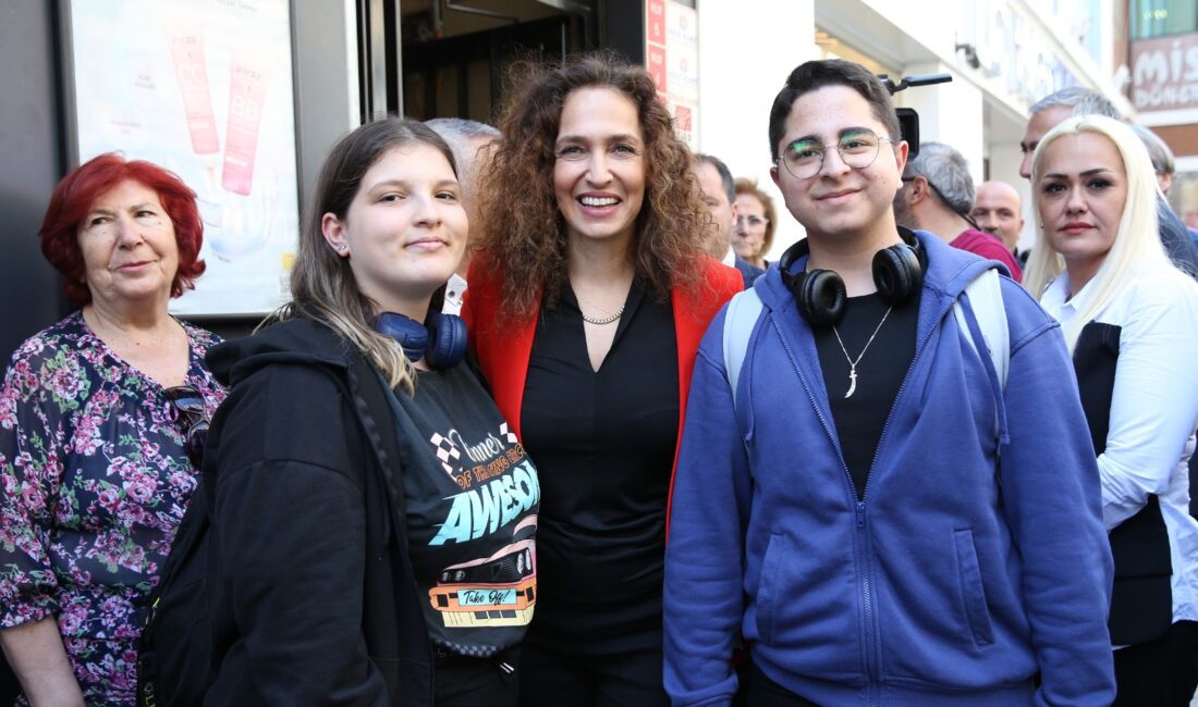 Karşıyaka Belediyesi, 19.12 Dünya Karşıyakalılar Günü’nde, gençlere özel olarak tasarlanan