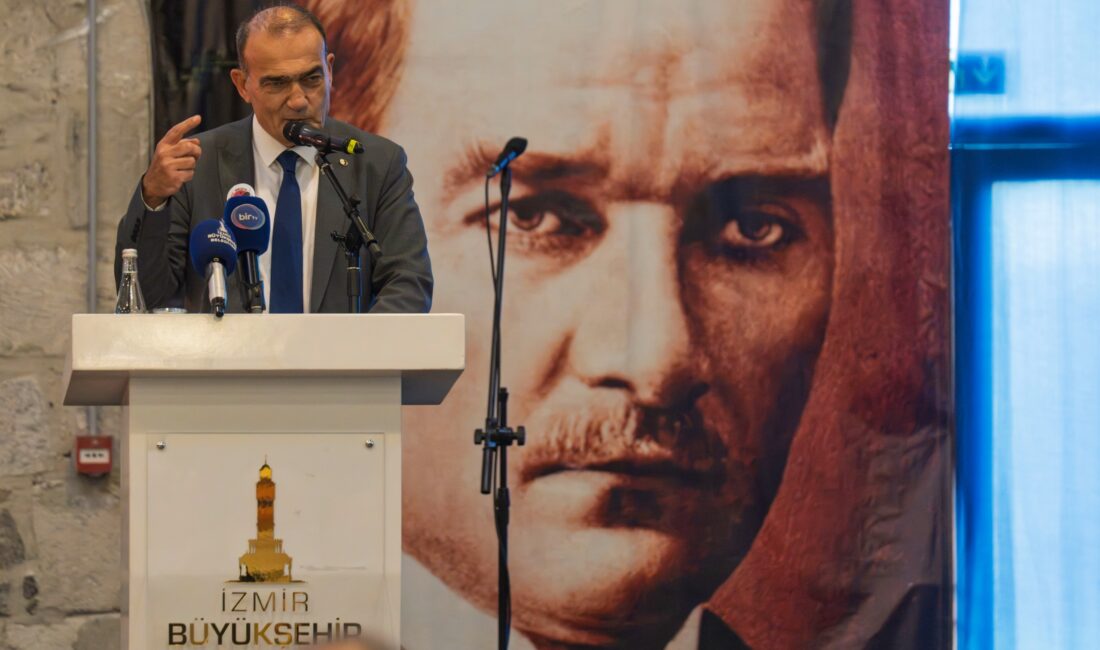 İzmir Büyükşehir Belediyesi, 3 Aralık Engelliler Günü kapsamında düzenlediği buluşmada