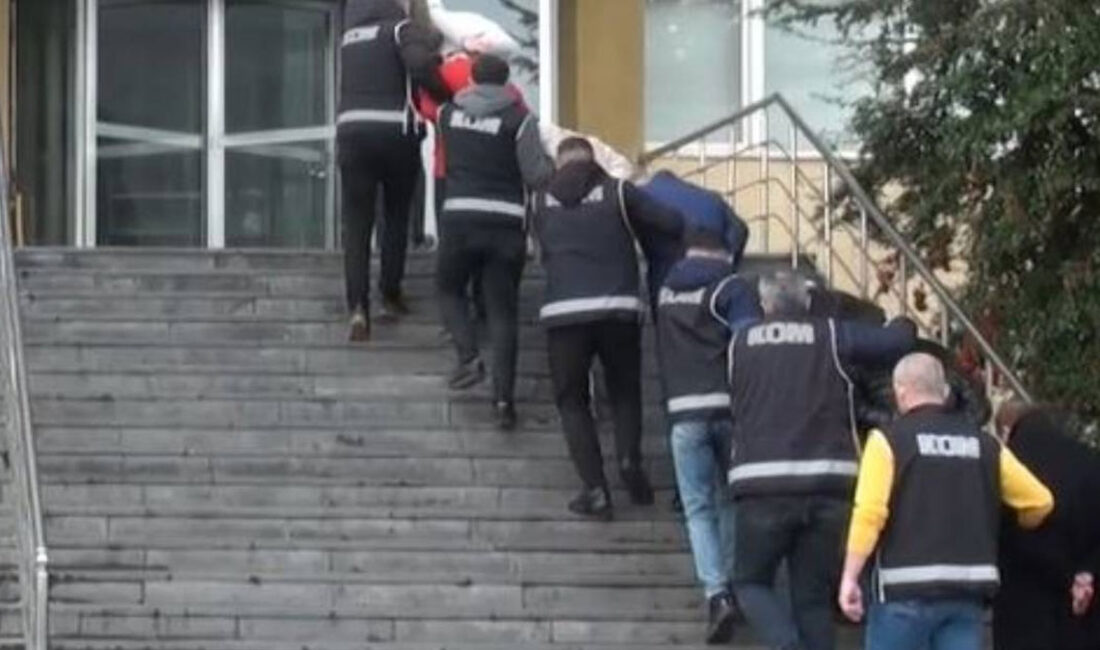 Muğla’da Kasım ayı boyunca düzenlenen uyuşturucu operasyonlarında gözaltına alınan 52