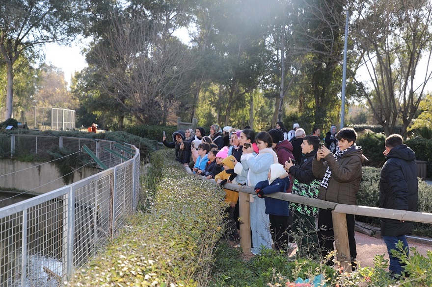 Menderes Belediyesi, düzenlediği Sasalı Doğal Yaşam Parkı gezileri ile sömestr